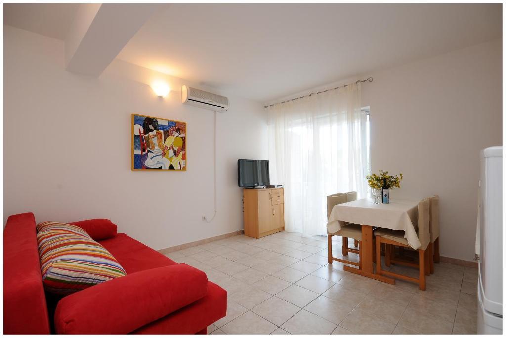 Apartments Pralija زابوريتش الغرفة الصورة