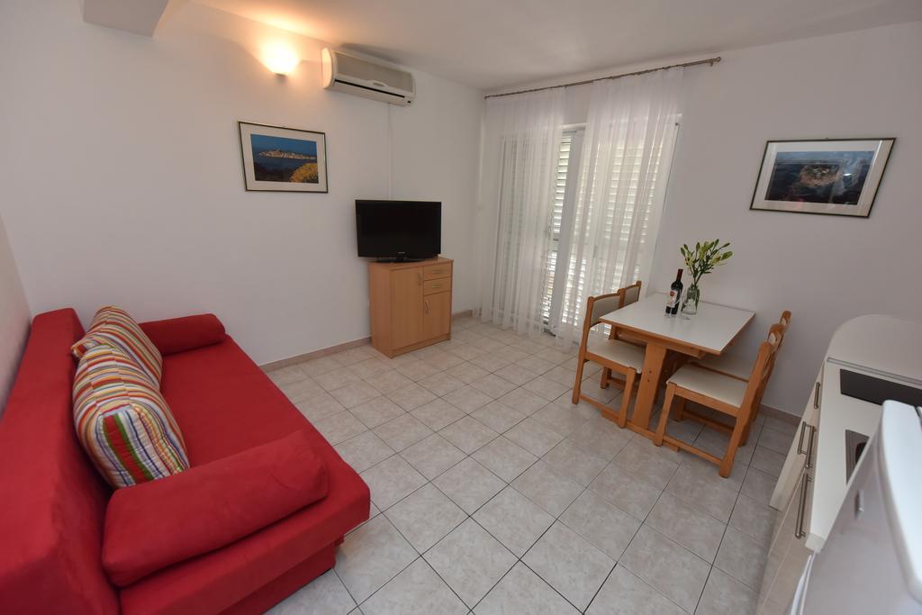 Apartments Pralija زابوريتش المظهر الخارجي الصورة