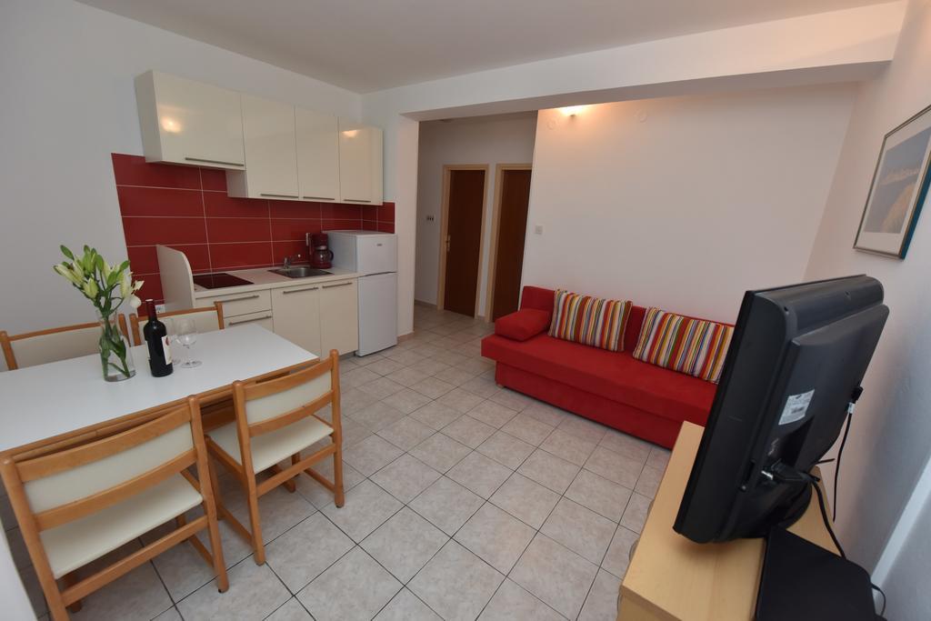 Apartments Pralija زابوريتش المظهر الخارجي الصورة