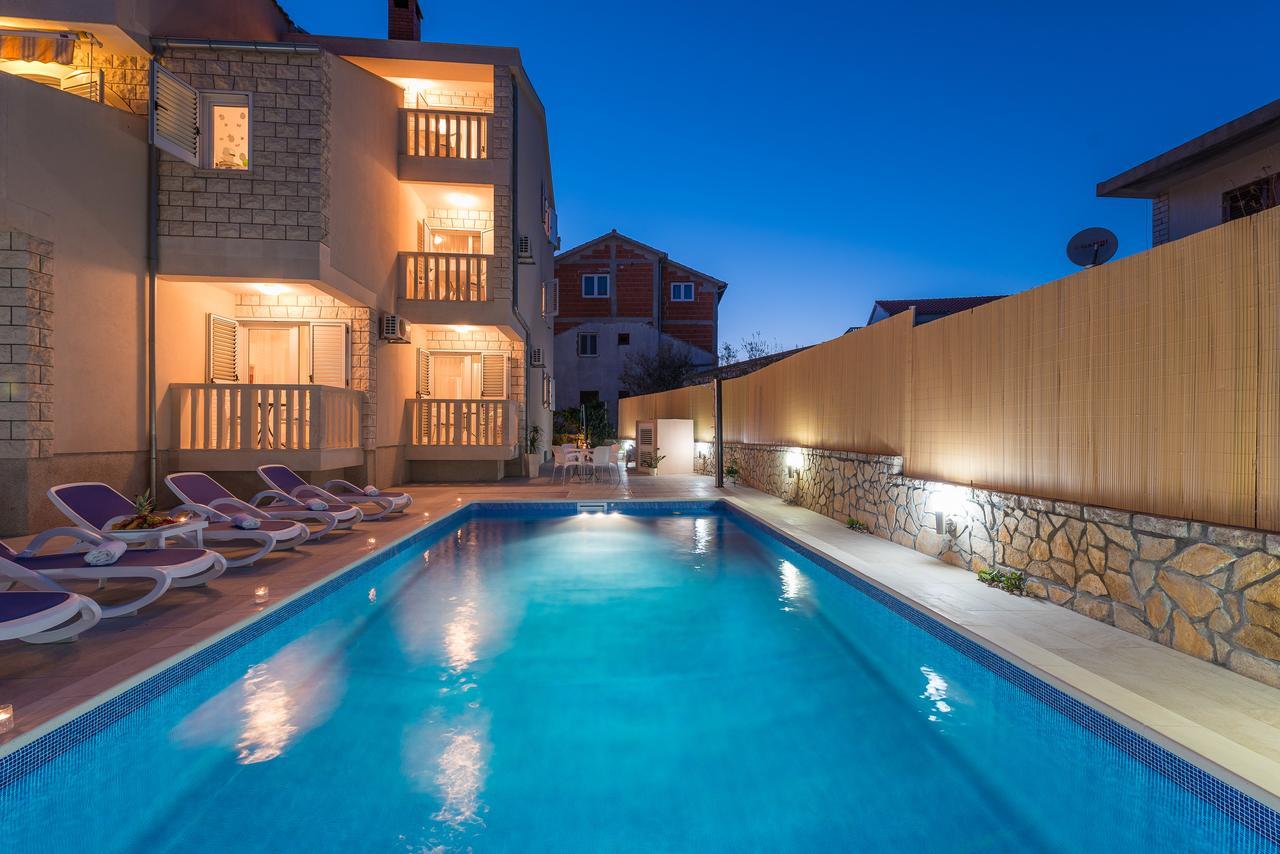 Apartments Pralija زابوريتش المظهر الخارجي الصورة