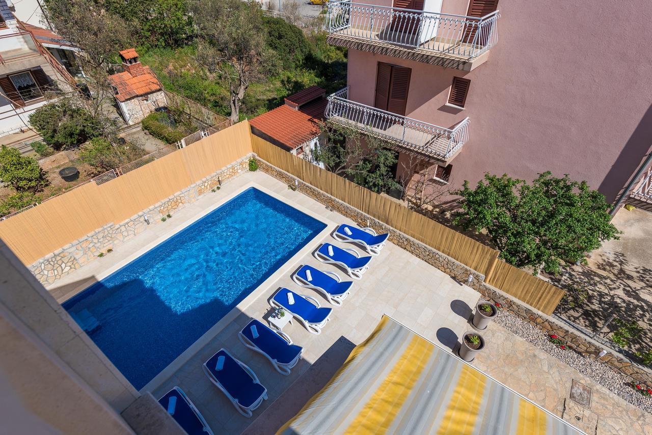 Apartments Pralija زابوريتش المظهر الخارجي الصورة